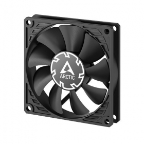 ARCTIC P8 Slim PWM PST korpuse ventilaator, 4-pin, 80mm, mustad