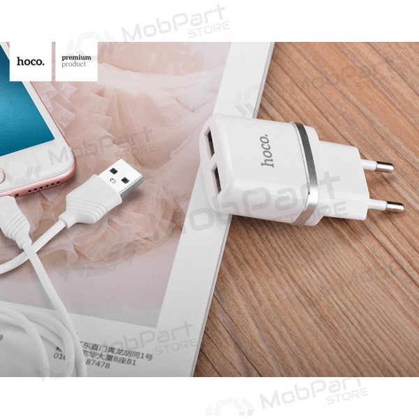 Laadija HOCO C12 Smart Dual USB + Lightning kaabel (5V 2.4A) (valged)